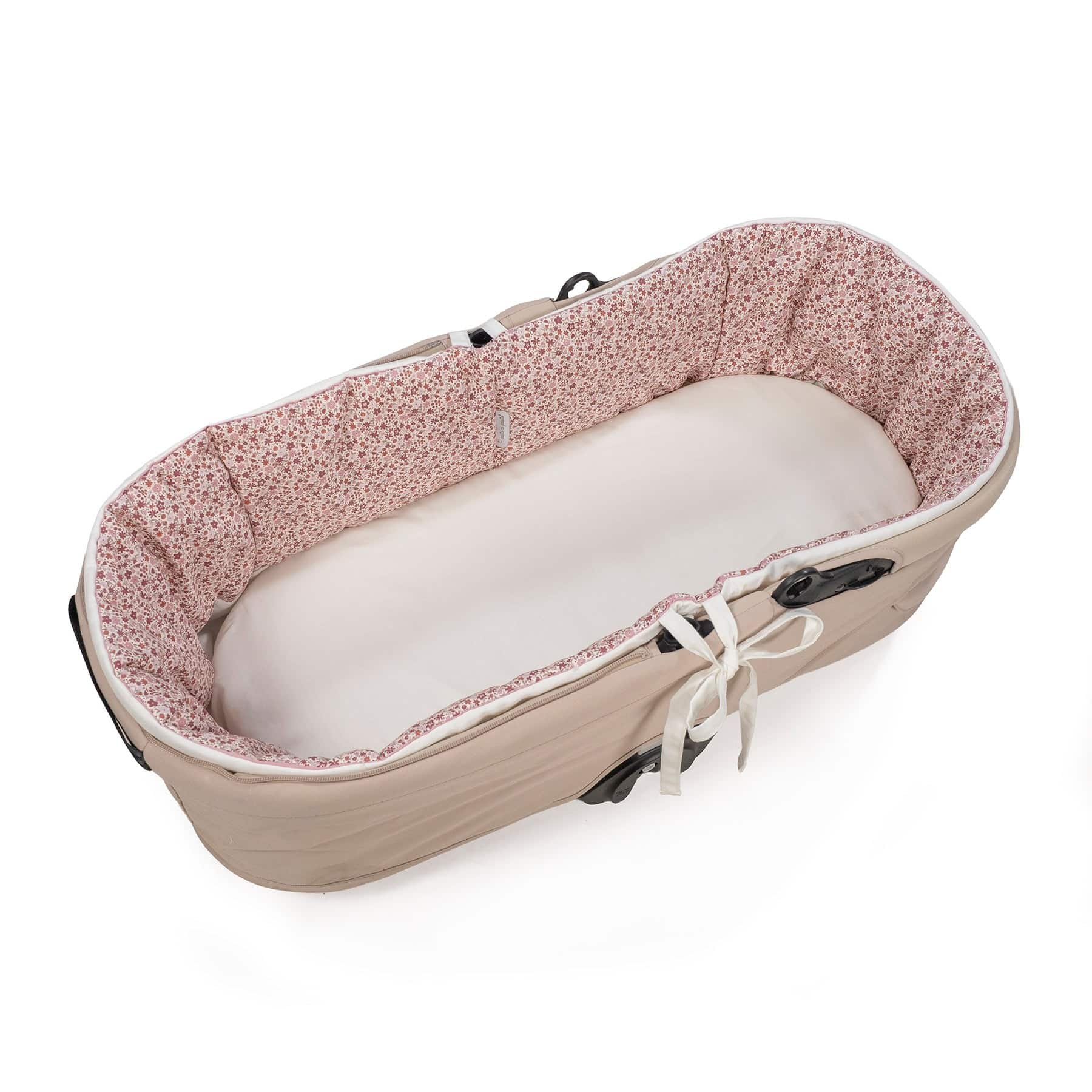 PASITO A PASITO Cubre Cuco Varillas + Sabana Ajustable Cuco Cherry Flores - Imagen 4