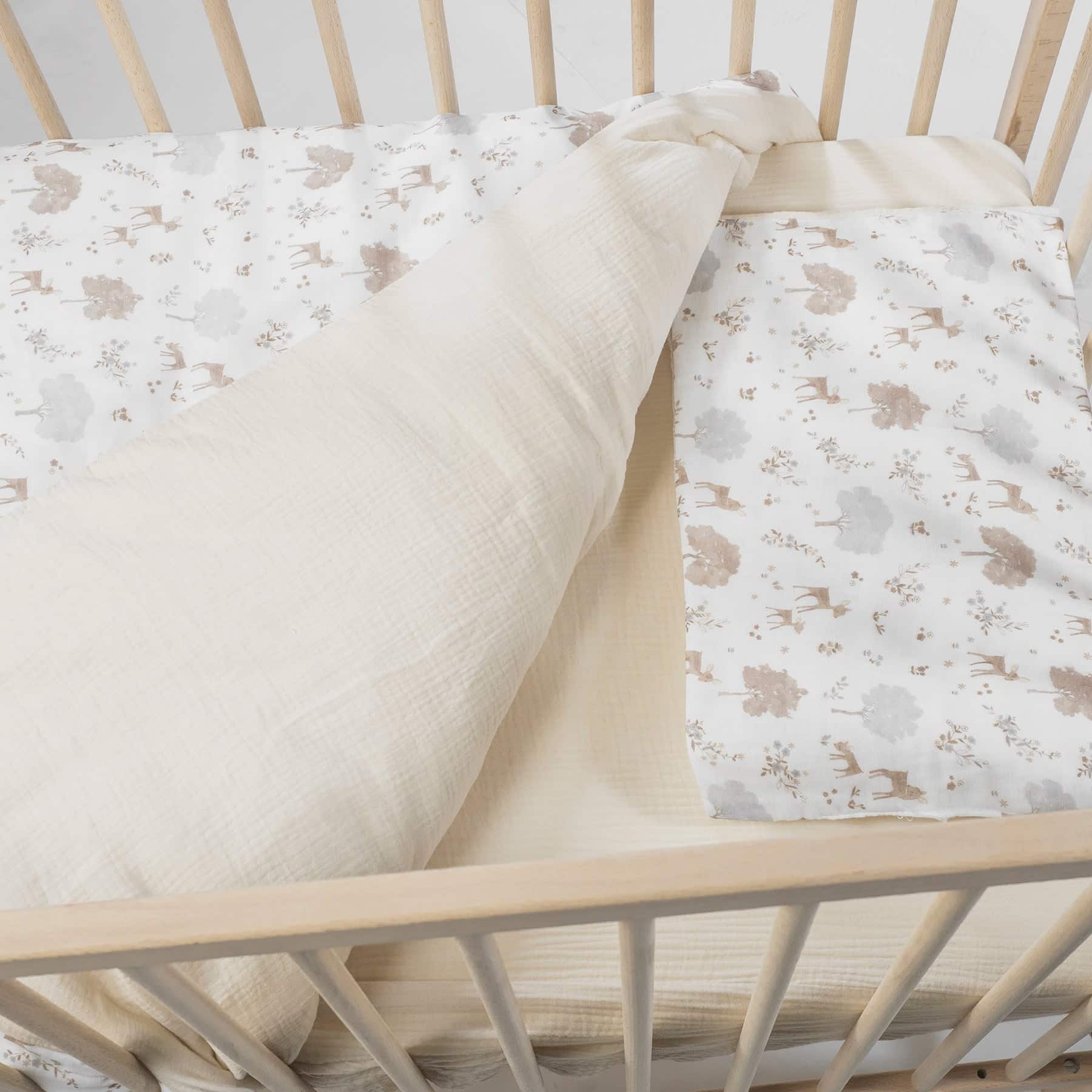 PASITO A PASITO Edredon + Sabana Bajera + Almohada Cuna 120x60cm Nara - Imagen 5