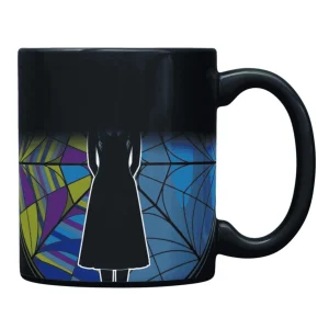 Taza térmica Wednesday con silueta en la ventana